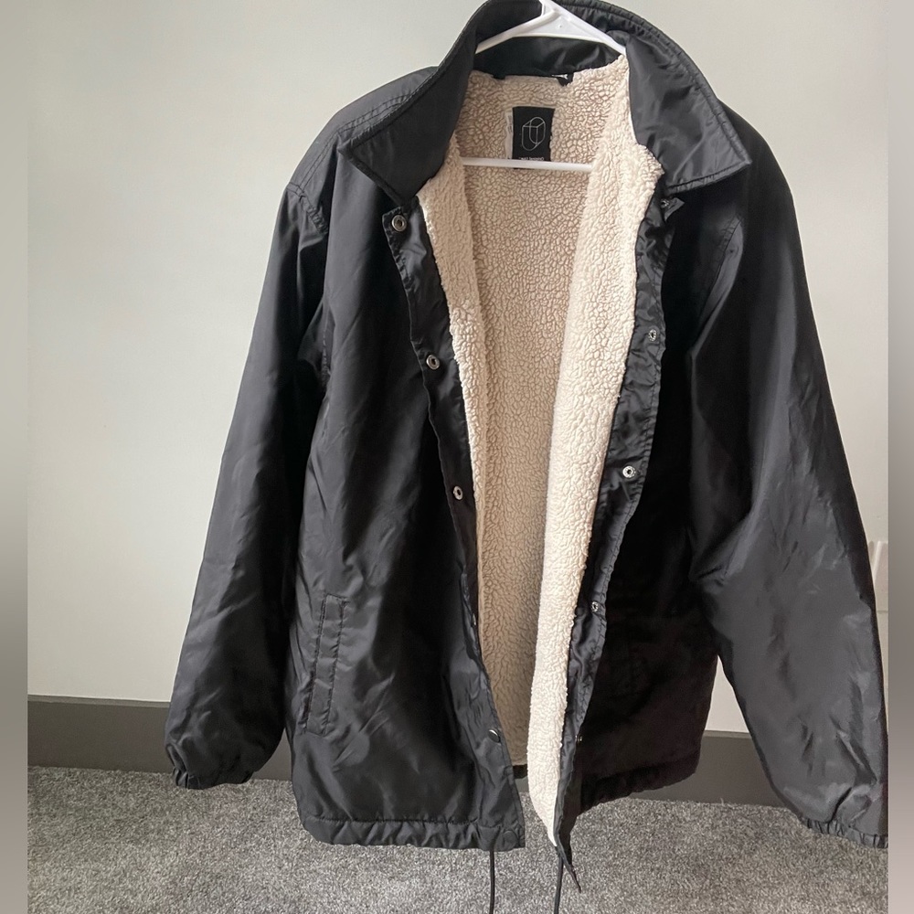 XL black rain coat with fake Sherpa inside
